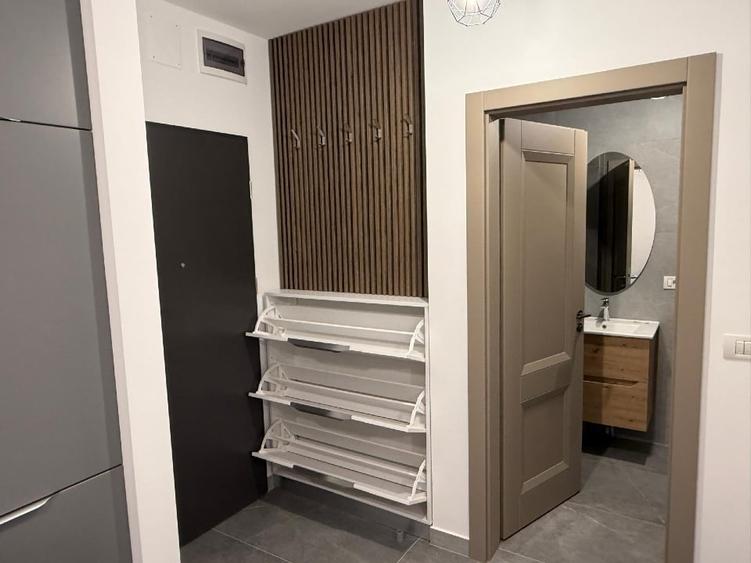 Apartament cu 2 camere decomandat, mobilat în UTA