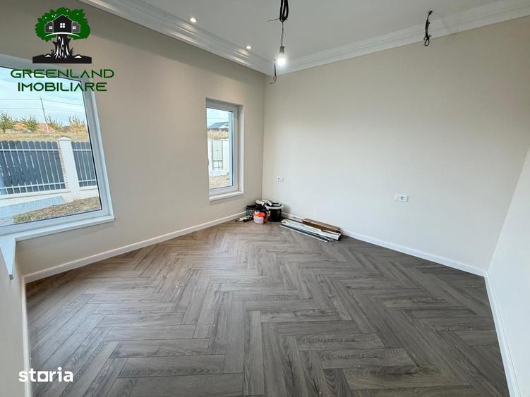 Casă cu 4 camere cu Teren 380 Mp în Miroslava