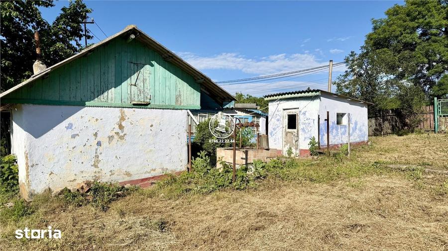 Casă cu 3 camere cu Teren 1194 Mp în Popricani