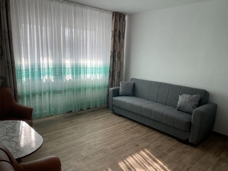 Inchiriez Apartament cu 2 camere - 2