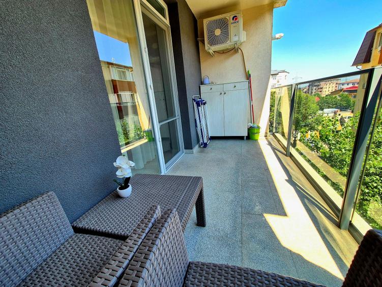 Apartament cu 2 camere decomandat în Berceni