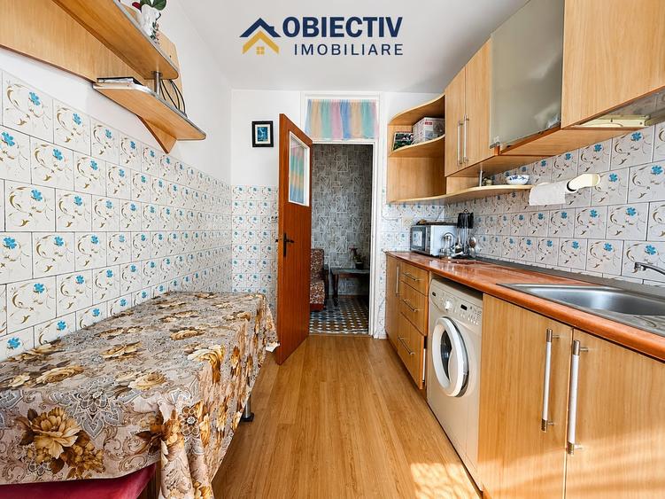 Apartament cu 2 camere decomandat în Mărăței