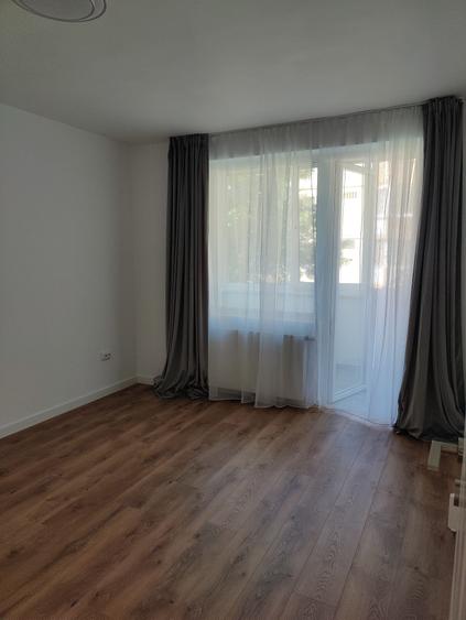 Apartament cu 2 camere decomandat în 15 Noiembrie
