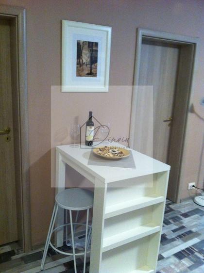 Apartament cu 2 camere semidecomandat, mobilat în Drumul Taberei