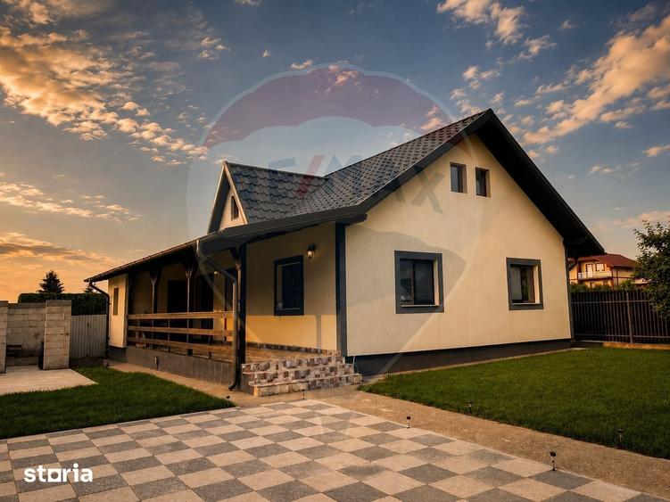Casă cu 3 camere cu Teren 388 Mp în Măgura