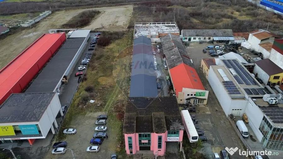 Spațiu comercial, de 900 mp, în Exterior Sud