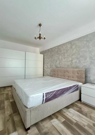 Apartament cu 2 camere decomandat în Sisești