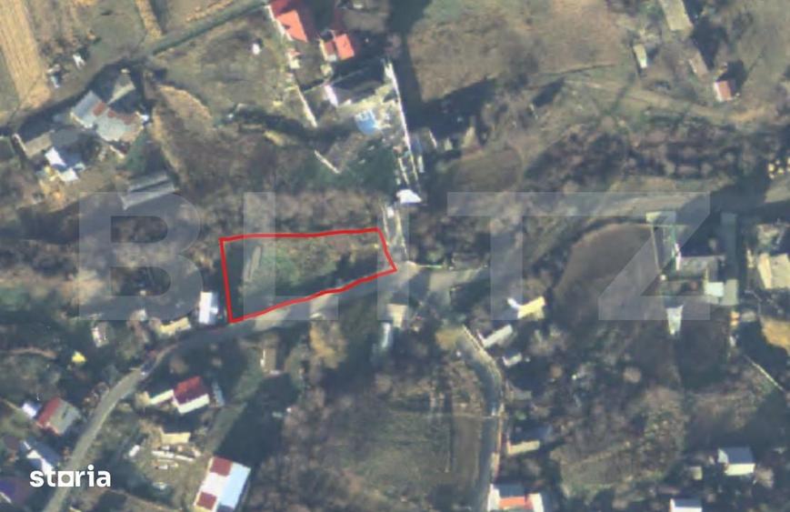 Teren de 1100 mp, în Șcheia