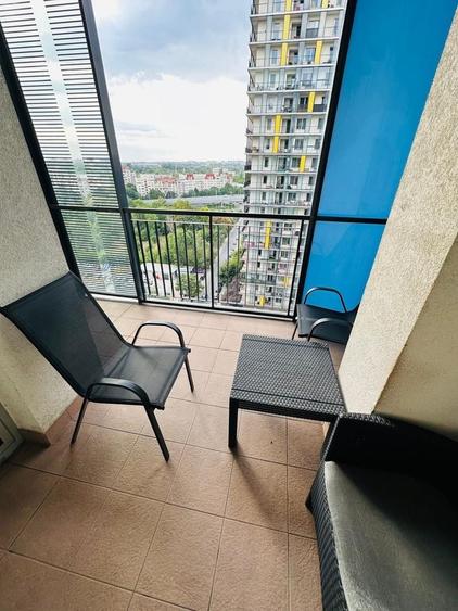 Apartament cu 3 camere decomandat, mobilat în Tineretului