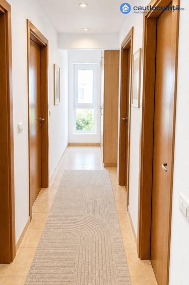 Casă individuală cu 4 camere cu Teren 300 Mp în Pipera