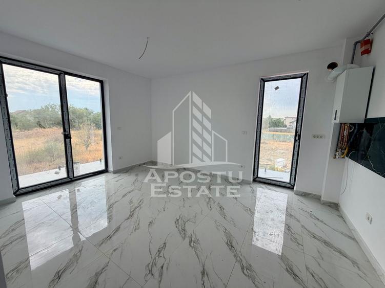 Apartament cu 2 camere semidecomandat în Giroc