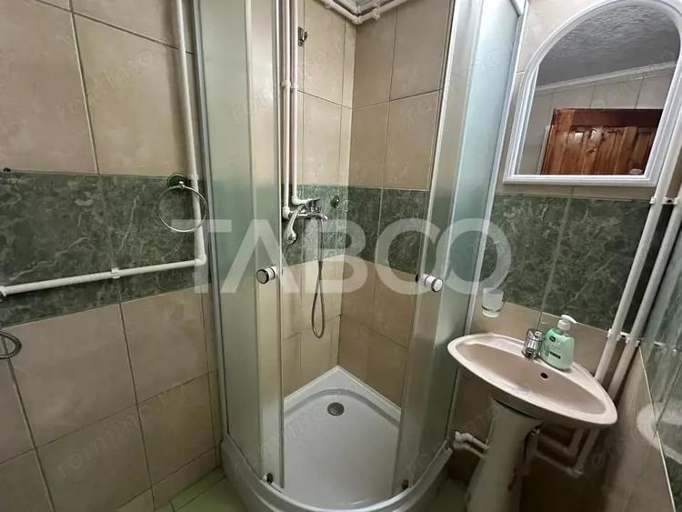 Casă cu Teren 250 Mp în Tău