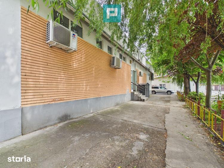 Spațiu comercial, de 245 mp, în Șega