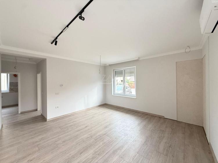 Apartament cu 2 camere decomandat în Giroc