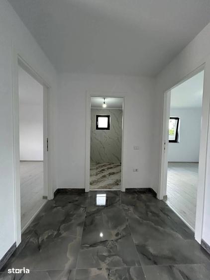 Casă cu 4 camere cu Teren 700 Mp în Central