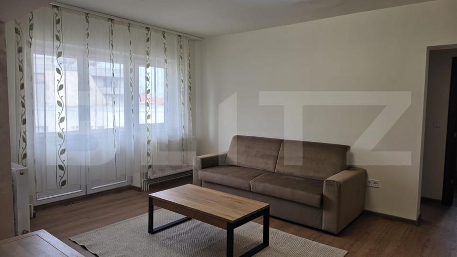 Apartament cu 2 camere semidecomandat, mobilat în Ultracentral