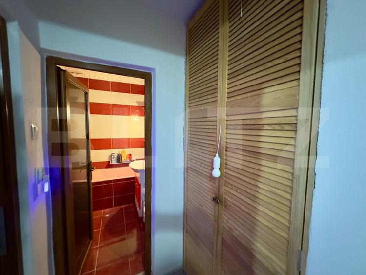 Apartament cu 4 camere decomandat, mobilat în Ampoi 2