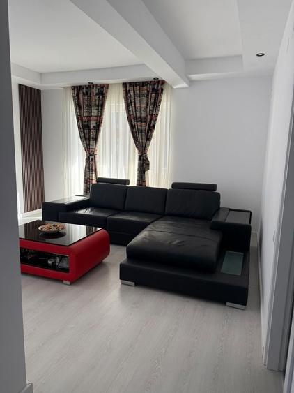 Apartament cu 3 camere decomandat, mobilat în Ștefăneștii de Jos