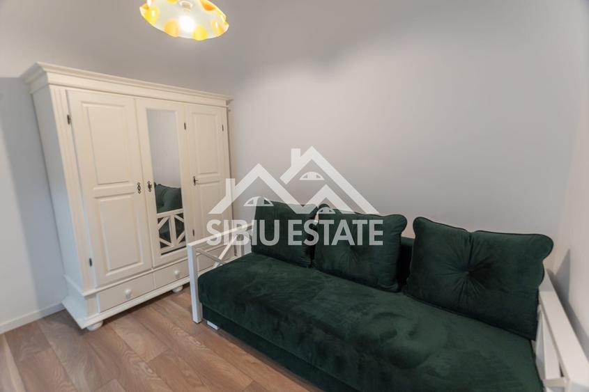 Apartament cu 3 camere în Calea Dumbrăvii