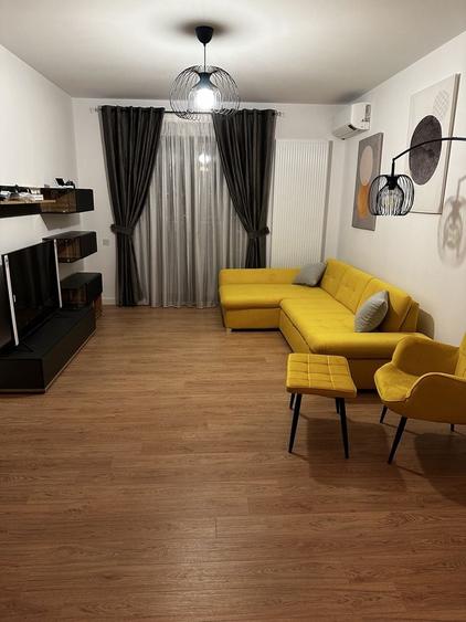 Apartament cu 2 camere decomandat în Exterior Vest