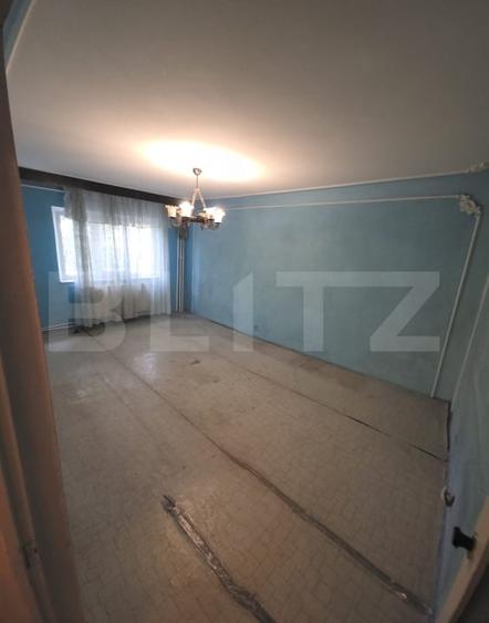 Apartament cu 3 camere decomandat, mobilat în Dancu