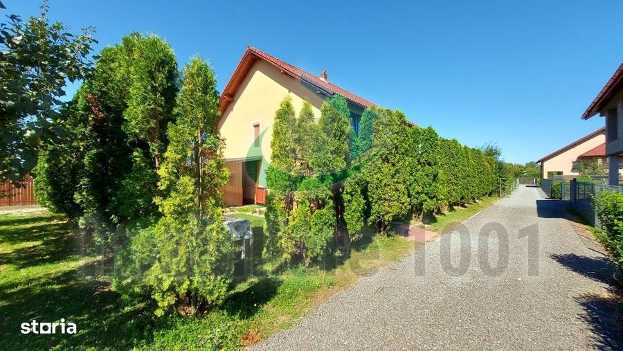 Casă cu 4 camere cu Teren 1061 Mp în Săcălășeni