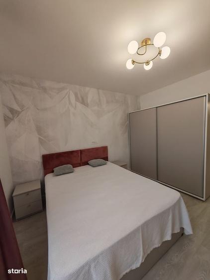 Apartament cu 2 camere decomandat în Jiului