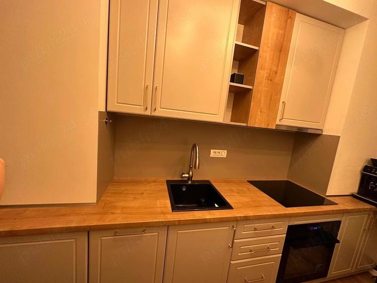 Apartament cu 2 camere decomandat în Soarelui