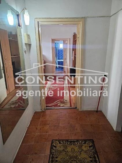 Apartament cu 2 camere semidecomandat în Unirii Sud