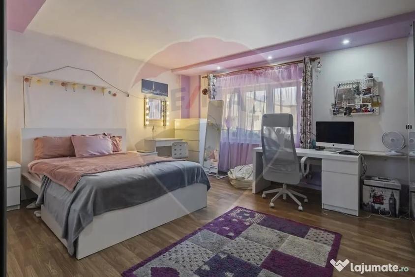 Apartament cu 4 camere decomandat în Sebastian