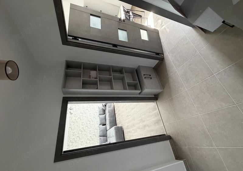Apartament cu 2 camere decomandat, mobilat în Titan