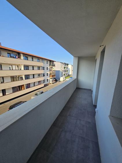 Apartament cu 2 camere decomandat în Florești