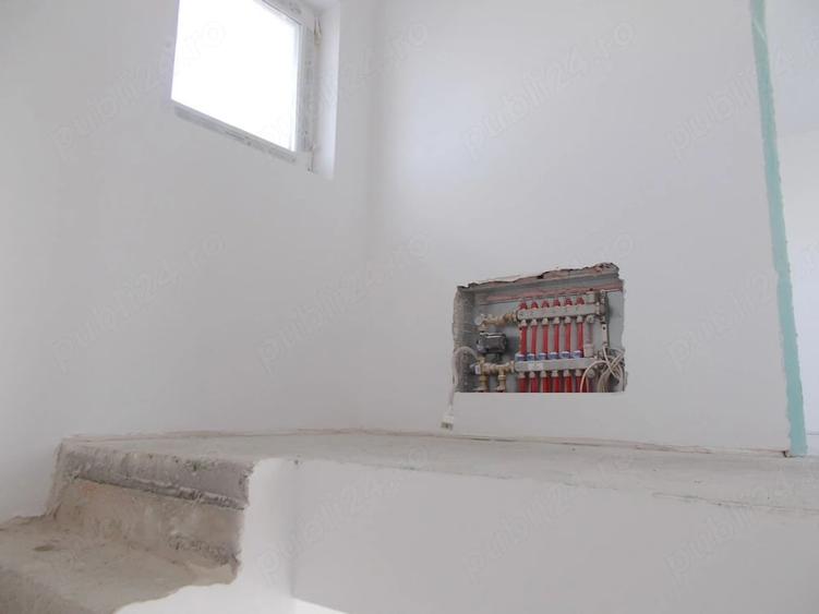 Casă cu 5 camere cu Teren 328 Mp în Favorit