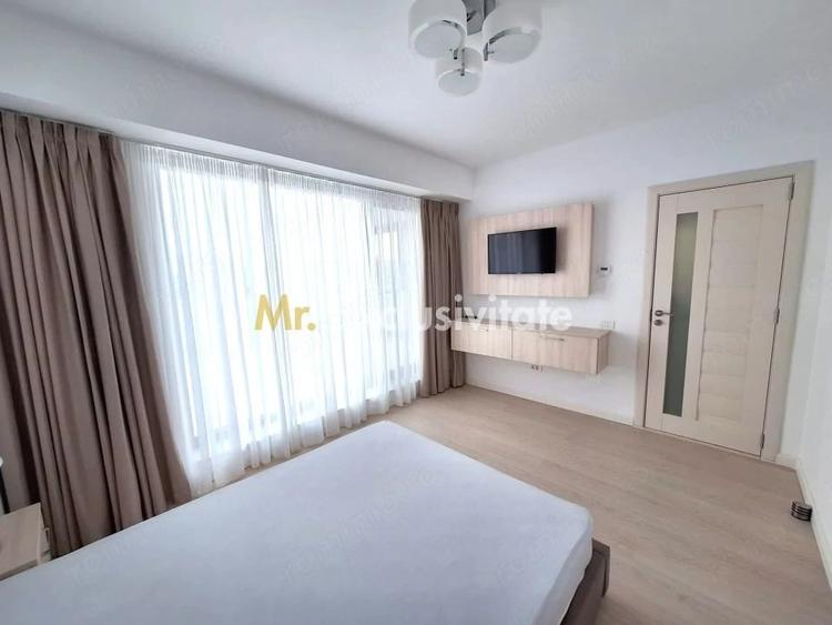 Apartament cu 4 camere decomandat în Craiovei
