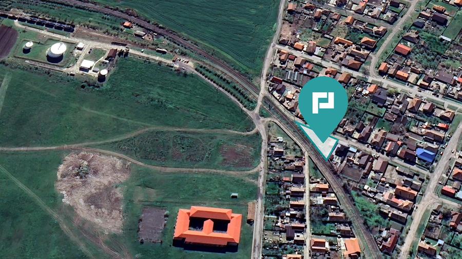 Casă individuală cu 2 camere cu Canalizare în Central