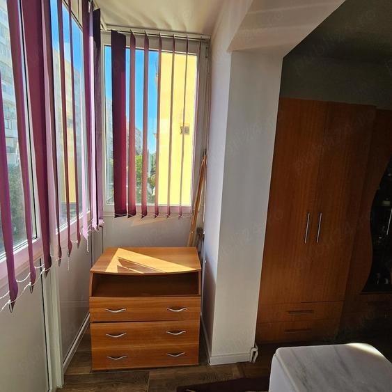 Vand apartament 3 camere , etajul 3 din 4+M, Sibiu, Zona Pia?a Rahova - 10