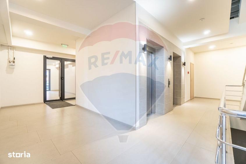 Apartament cu 2 camere, mobilat în Tractorul