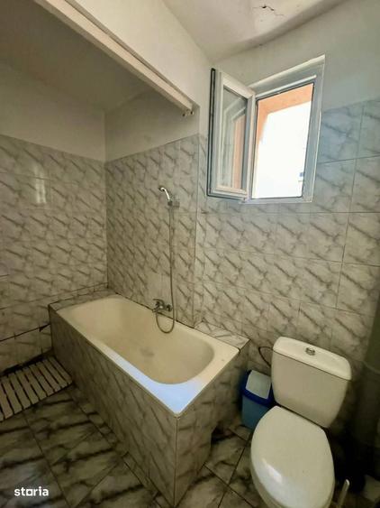Casă cu 4 camere cu Teren 320 Mp în Armeneasca