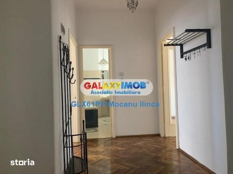 Spațiu comercial, de 140 mp, în Democrației