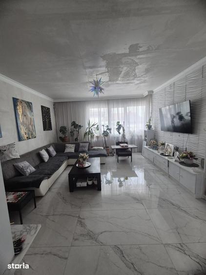 Casa cu 4 camere ?i garaj, aproape de lac - 17