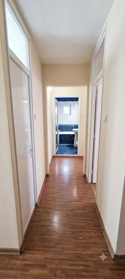 Apartament cu 3 camere decomandat în Tecuci