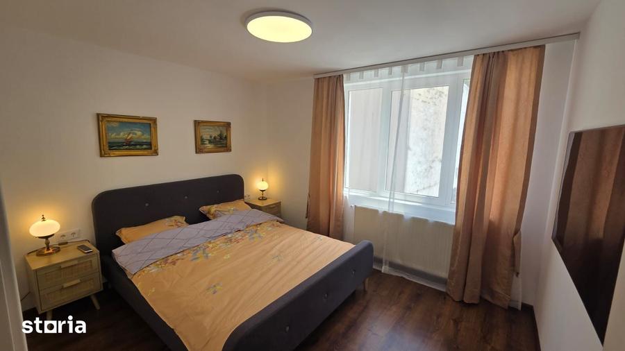 Apartament cu 4 camere decomandat în Ultracentral