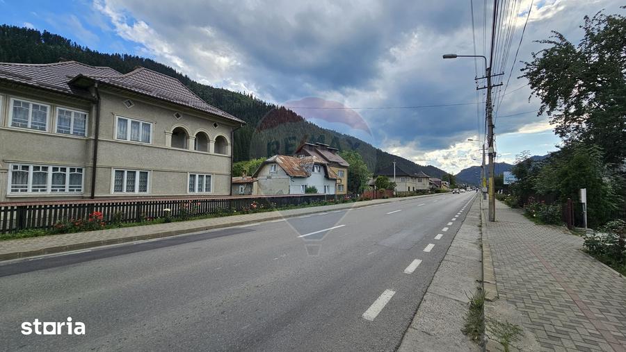 Teren de 4822 mp, în Sadova