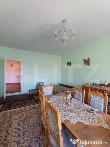Casă cu 3 camere cu Teren 1682 Mp în Turda