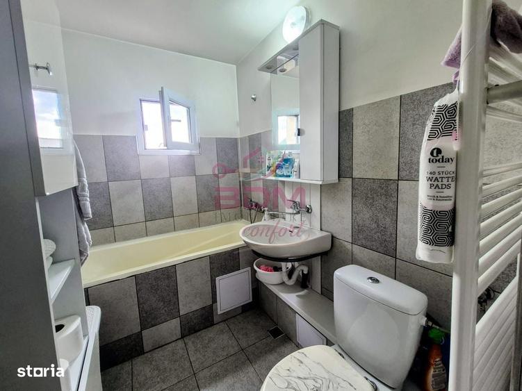 Apartament cu 3 camere decomandat în Central