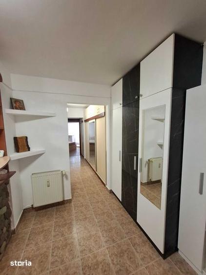 Apartament cu 3 camere în Nicolina