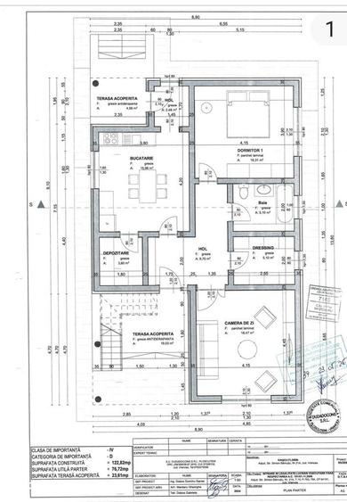 Casă cu 7 camere cu Teren 757 Mp în Central