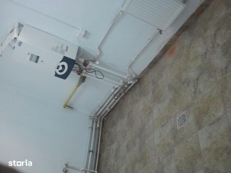 Spațiu comercial, de 520 mp, în Industriilor