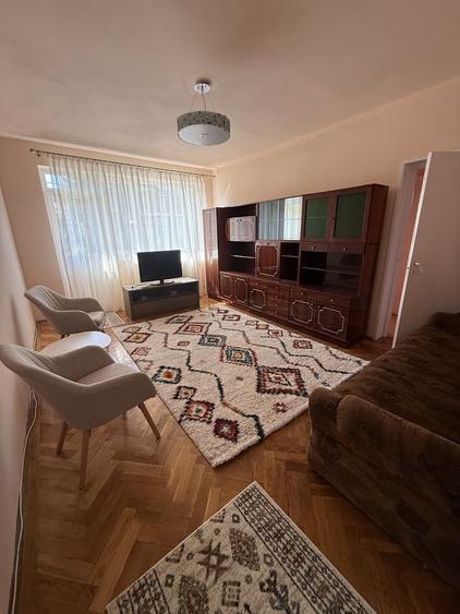 Apartament cu 2 camere în Titu Maiorescu