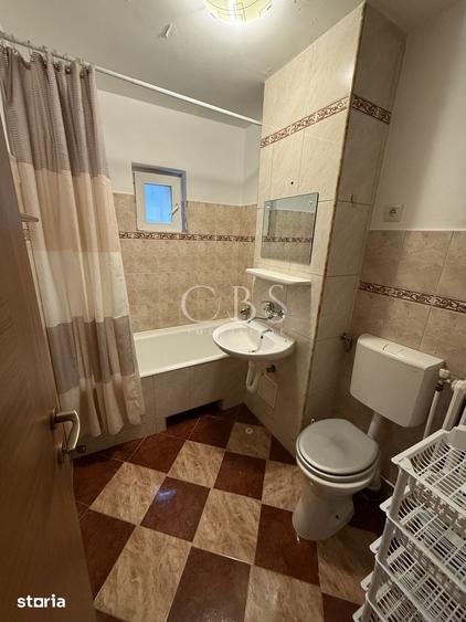 Apartament cu 3 camere decomandat în Zorilor